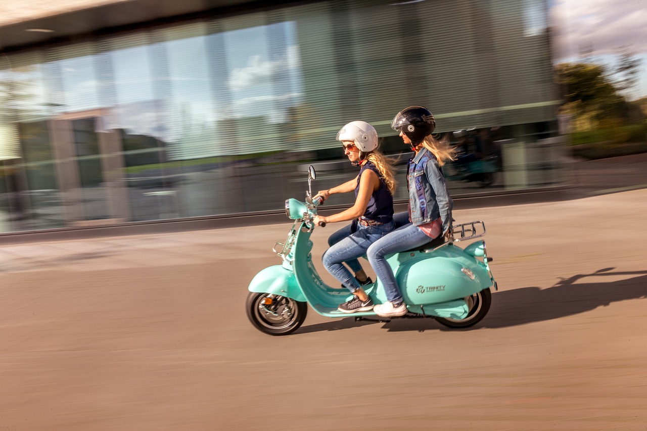 electric_scooter_4986729_1280.jpg